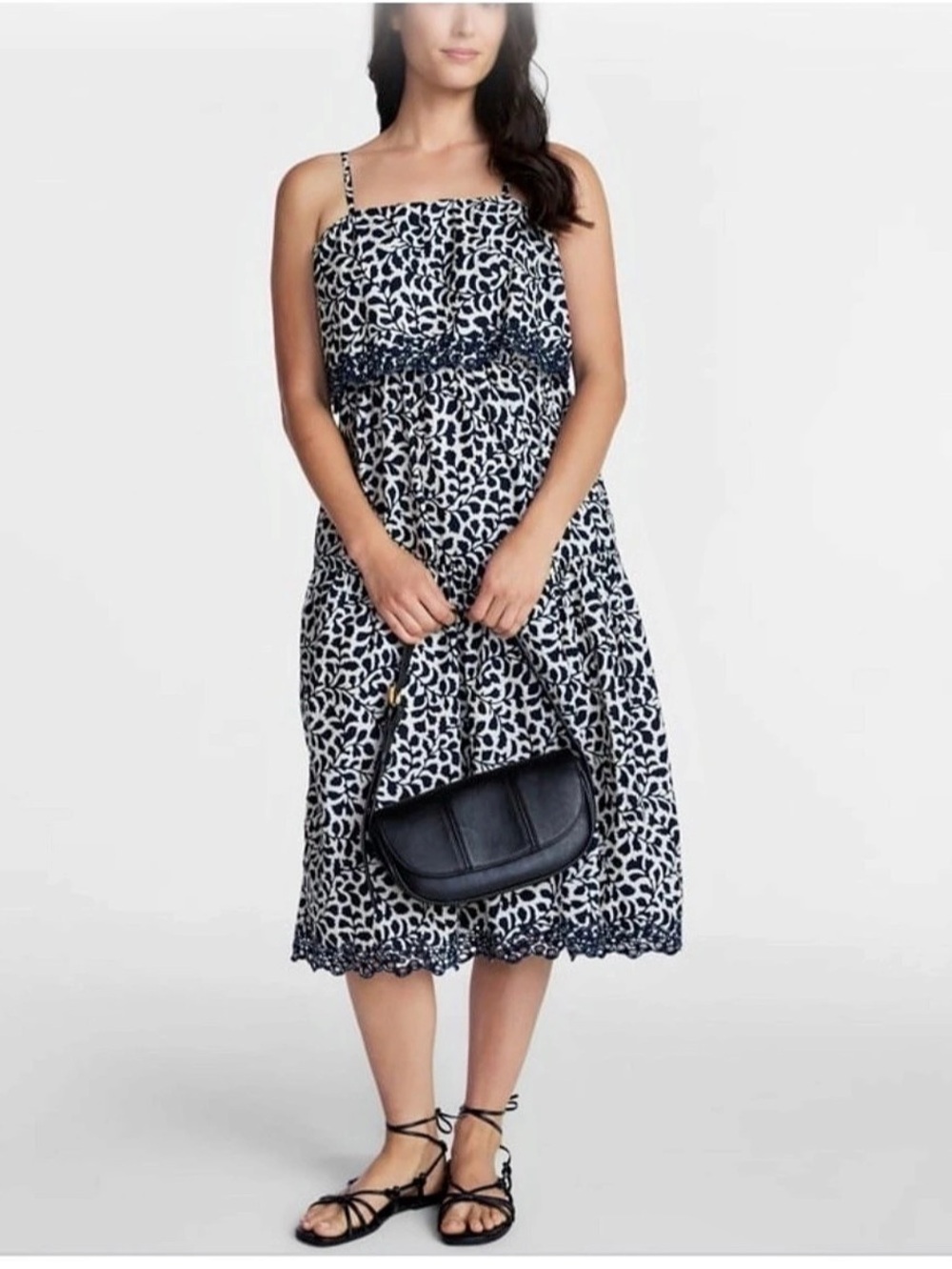 Beautiful Floral Midi Dress in Blue & White size L. New w/tags